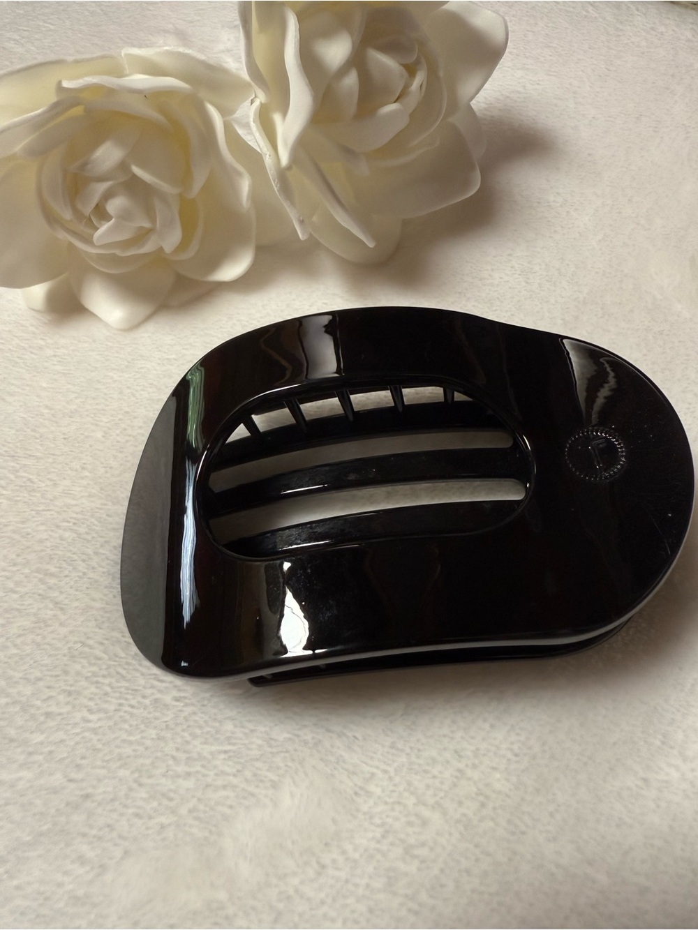 Teleties Flat Round Hair Clip Black - Large